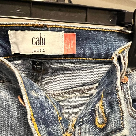CAbi Palm Beach Crop Jeans - Picture 3 of 4